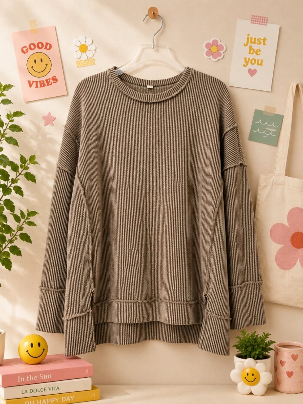 Kid 65 Brown and Beige Light weigh Sweater Sz Large Tall- The Inside out Look!
